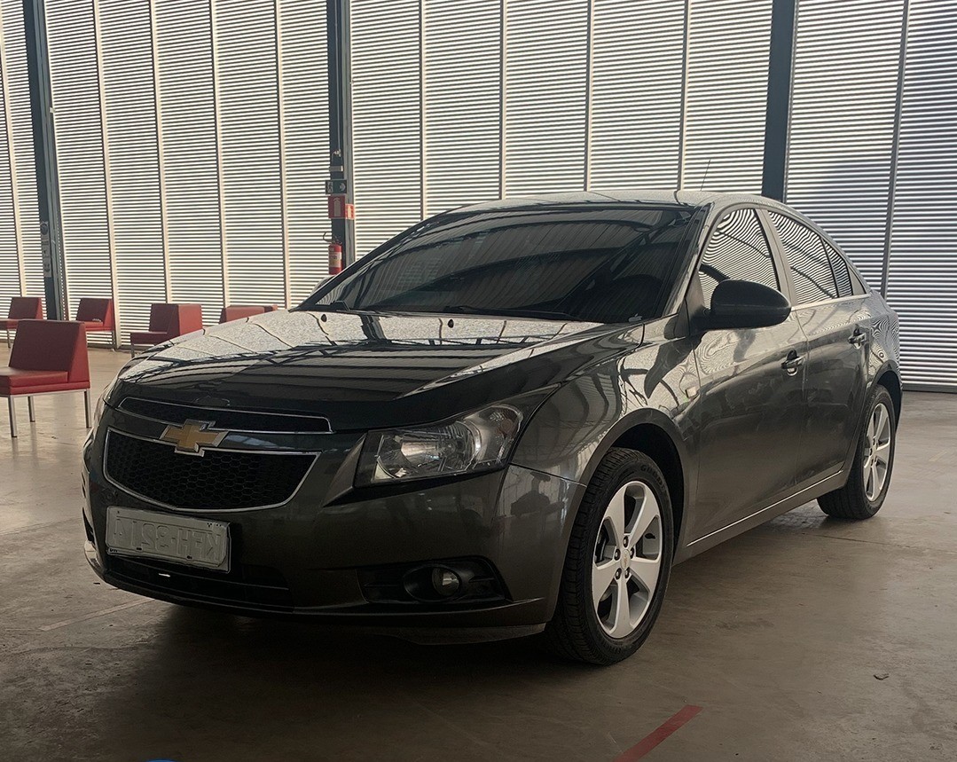 LOTE 15 CHEVROLET CRUZE LT NB 2012/2013