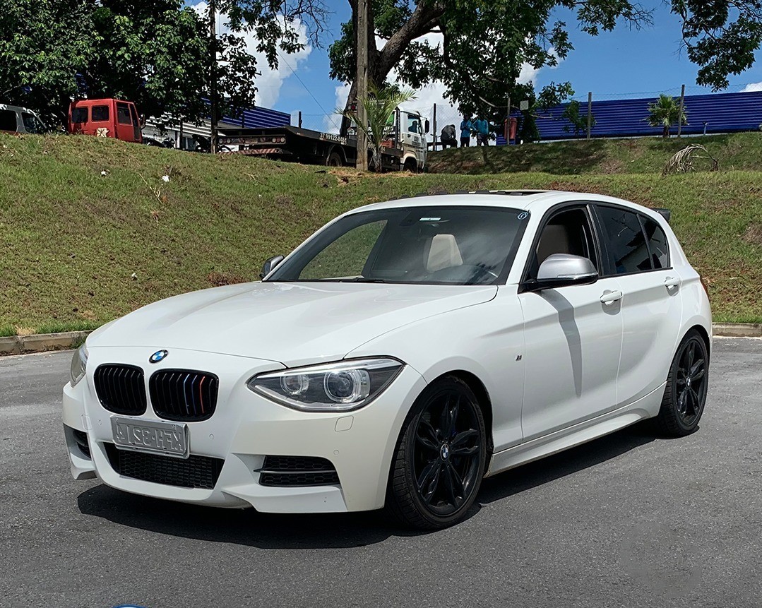 LOTE 22 BMW M135I 1B71 2013/2014