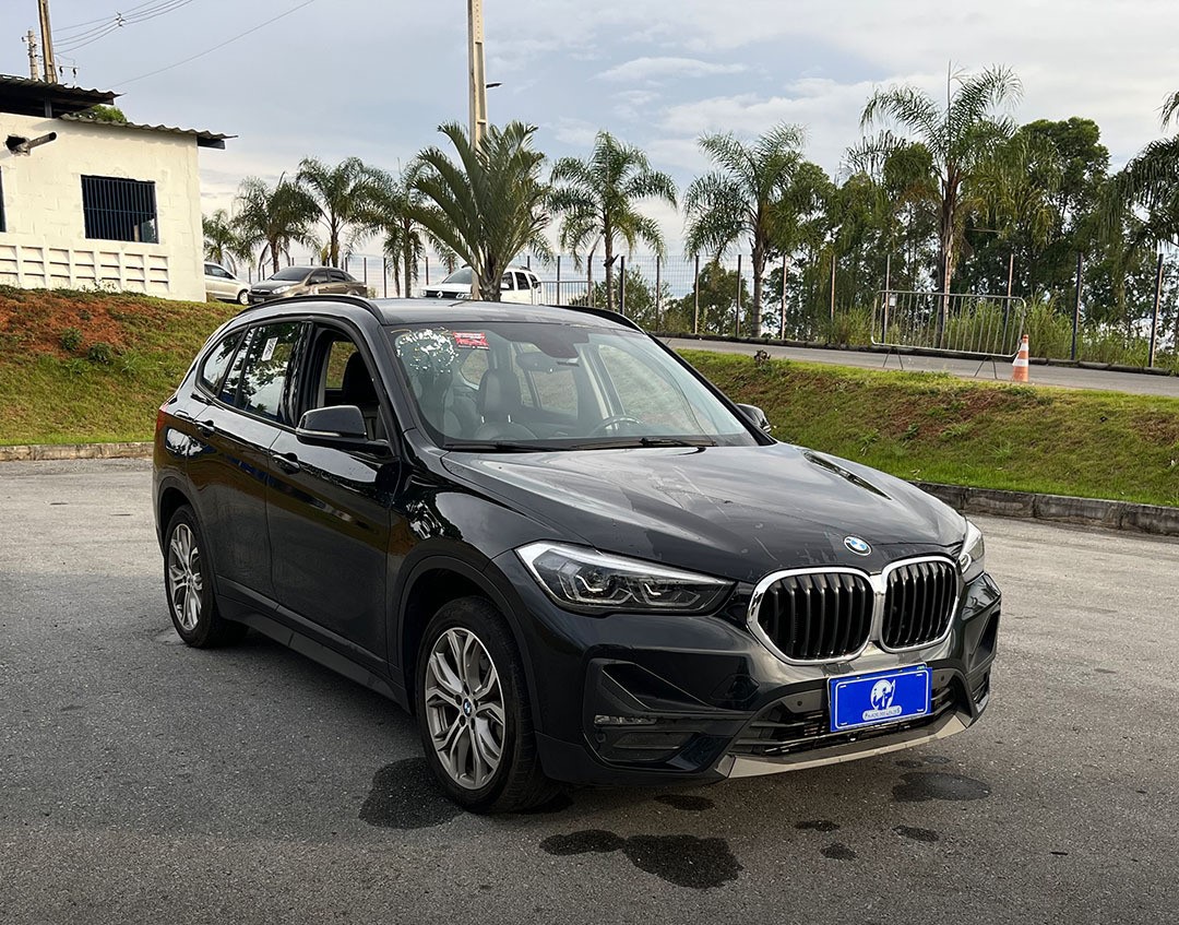 LOTE 35 BMW X1 S20I ACTIVEFLEX ANO 2020/2021