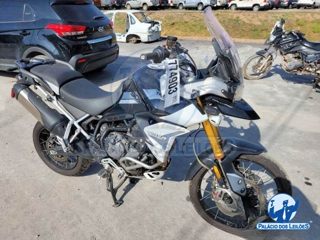 LOTE 10 TRIUMPH TIGER 900 RALLY PRO 2021/2022